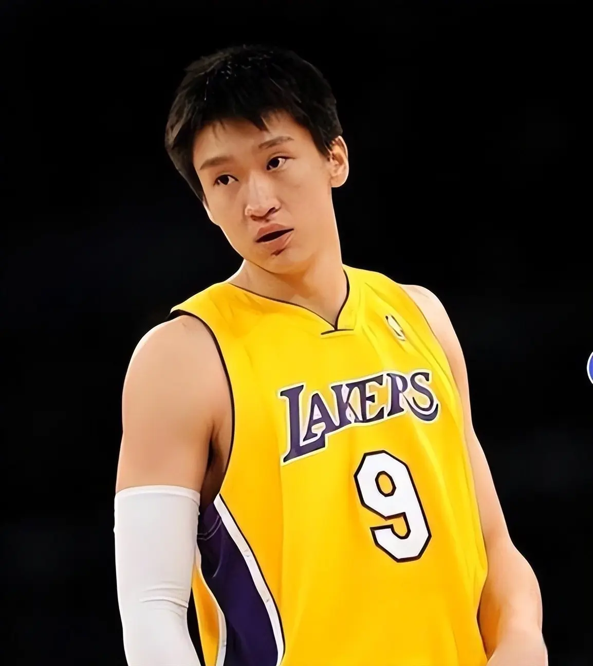 说到中国男, 退役后他参 说到中国男, 退役后他参