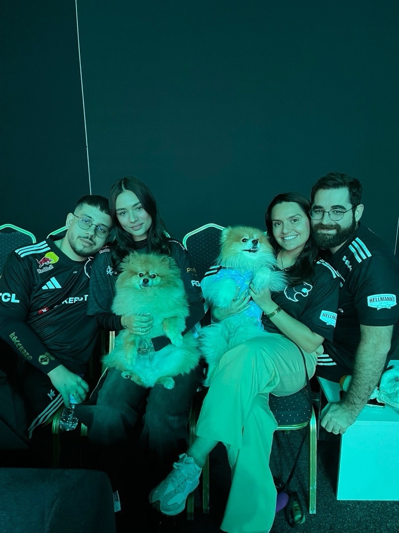 展现出惊人 展现出惊人